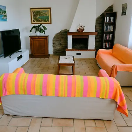 Casa Buon Vento Apartment Levanto